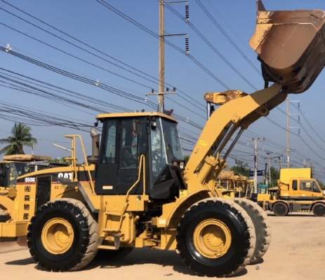 ขายรถตักล้อยาง CAT 950G นำเข้าเองจากญี่ปุ่น สภาพสวยพร้อมใช้งาน มีVDOการทำงานครับ