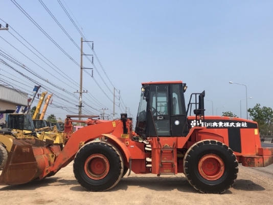 ขายรถตักล้อยาง CAT 962G นำเข้าเองจากญี่ปุ่น สภาพสวยพร้อมใช้ มีVDOการทำงานครับ