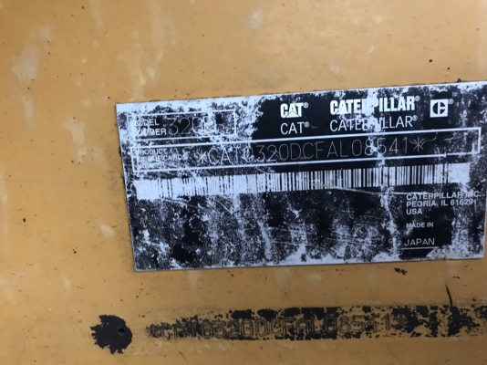 แบคโฮCAT320D เอกสารเล่มทะเบียน พร้อมชุดโอนราคา 1,200,000 ต่อรอง แบคโฮCAT320D เอกสารเล่มทะเบียน พร้อมชุดโอนราคา 1,200,000 ต่อรอง