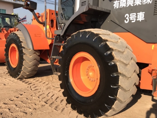 ขายรถตักล้อยาง HITACHI ZW180 ปี 2013 แขนยาวพิเศษ นำเข้าจากญี่ปุ่น สภาพสวยพร้อมใช้ ขายรถตักล้อยาง HITACHI ZW180 ปี 2013 แขนยาวพิเศษ นำเข้าจากญี่ปุ่น สภาพสวยพร้อมใช้