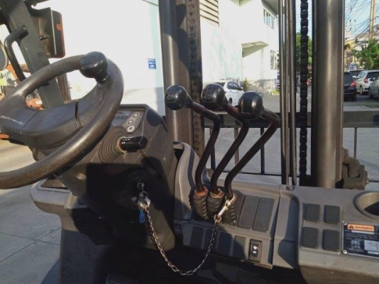 ด่วนขาย ราคาถูก Mitsubishi FD50NT