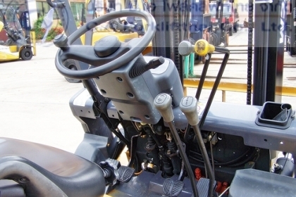 ขาย รถโฟล์คลิฟท์ TCM รุ่น FD15C9H