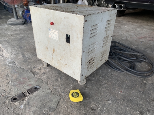 ขายหม้อแปลงไฟฟ้าคุมเครื่องจักร เข้า 380V ออก 200V ขนาด 10KVA ตัวใหญ่ สภาพสวย พร้อมใช้งาน