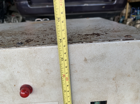 ขายหม้อแปลงไฟฟ้าคุมเครื่องจักร เข้า 380V ออก 200V ขนาด 10KVA ตัวใหญ่ สภาพสวย พร้อมใช้งาน