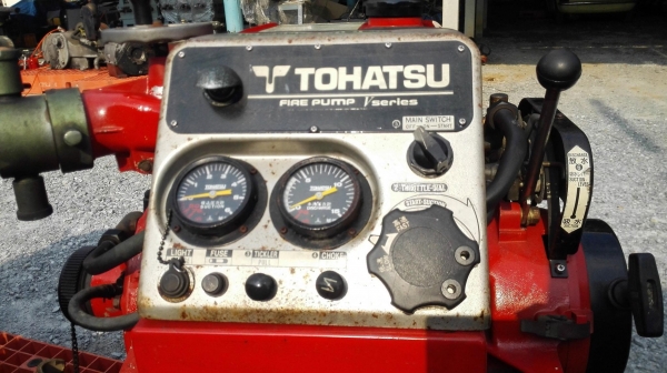 ปั้มน้ำดับเพลิงเก่าญี่ปุ่น TOHATSU FIREPUMP JAPAN เครื่องยนต์ เบนซิน 45 PS ท่อ 3 นิ้ว เข้ามา 4 ตัว ????#ขายตามสภาพ????