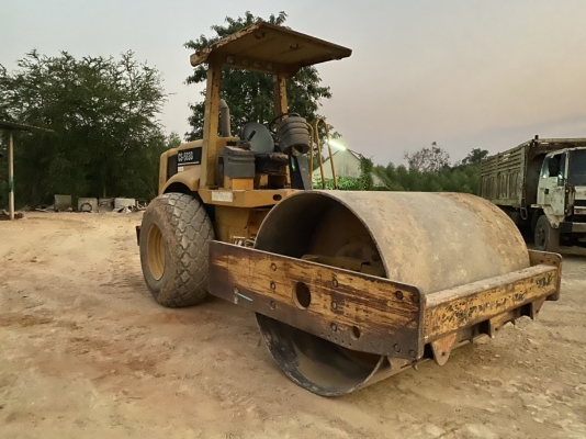 ขาย 650,000 รถบดสั่นสะเทือน CAT CS563D ขนาด 10 ตัน 2 เพลา ทำงาน 12,000 ชม. เครื่องดี เกียร์แรง ระบบสั่นสะเทือนหยาบและละเอียด แรงสุดยอด รถสวยพร้อมใช้ เอกสารเล่มทะเบียน รถอยู่ พนมสารคาม 092-595-6777 061-446-2662 ญิ๋งยุ ขาย 650,000 รถบดสั่นสะเทือน CAT CS563D ขนาด 10 ตัน 2 เพลา ทำงาน 12,000 ชม. เครื่องดี เกียร์แรง ระบบสั่นสะเทือนหยาบและละเอียด แรงสุดยอด รถสวยพร้อมใช้ เอกสารเล่มทะเบียน รถอยู่ พนมสารคาม 092-595-6777 061-446-2662 ญิ๋งยุ