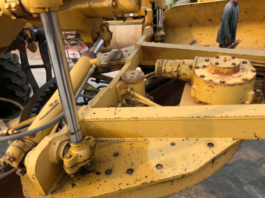 รถเกรด Cat 140G S/N 12994