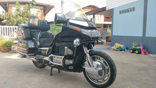 ขายครับ Honda GoldWing 1500cc ขายครับ Honda GoldWing 1500cc