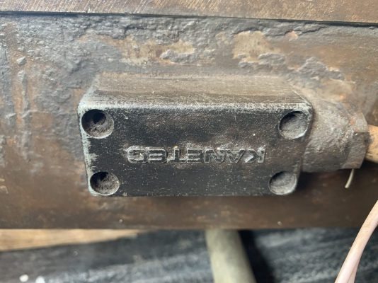 ขายแท่นแม่เหล็กดูดชิ้นงาน Kanetec Electromagnetic Chuck ขนาด 12x24นิ้ว 90VDC ตัวใหญ่หายาก made in Japan สภาพสวย ดูดแรง พร้อมใช้งาน