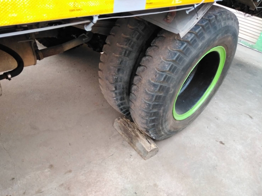 ขายหน้าเครี่อง6BB1 Isuzu 145แรงทะเบียนเต็ม63พร้อมใช้ลากอ้อยได้เลยเอกสารพร้อมโอนยางใหม่6เส้น
