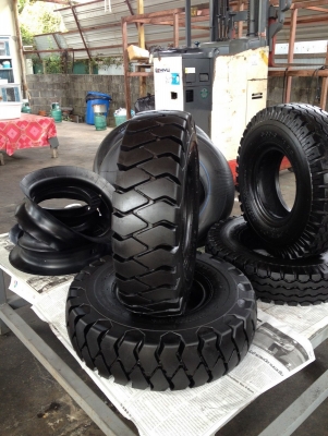 ขายยางลม รถยกโฟล์คลิฟท์ ขนาด 600-15 ,28×9-15 , 700-12 ,650-10,600-9 ยางญี่ปุ่น หรือ ไต้หวัน ค่ะ 0844591695 เหมี๋ยวค่ะ ขายยางลม รถยกโฟล์คลิฟท์ ขนาด 600-15 ,28×9-15 , 700-12 ,650-10,600-9 ยางญี่ปุ่น หรือ ไต้หวัน ค่ะ 0844591695 เหมี๋ยวค่ะ