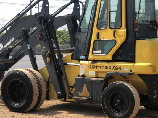 ขายรถตักล้อยาง KOMATSU SD30-6 ปี 2006 นำเข้าเองจากญี่ปุ่น สภาพสวยพร้อมใช้งาน มีVDOการทำงานครับ