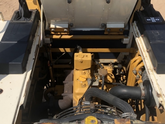 ขายรถตักล้อยาง KOMATSU WA30-2 (4XX ชั่วโมง) นำเข้าเองจากญี่ปุ่น สภาพสวยพร้อมใช้งาน มีVDOการทำงานครับ