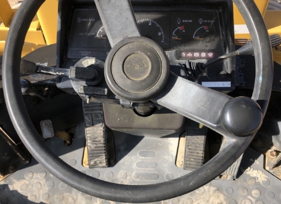 ขายรถตักล้อยาง KOMATSU WA30-5 (2,XXX ชั่วโมง) นำเข้าเองจากญี่ปุ่น สภาพสวยพร้อมใช้ มีVDOการทำงานครับ