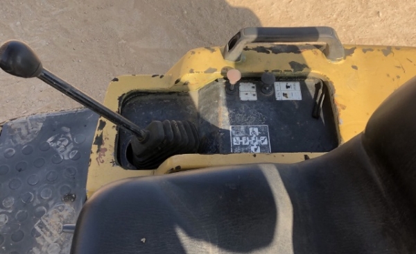 ขายรถตักล้อยาง KOMATSU WA30-5 (2,XXX ชั่วโมง) นำเข้าเองจากญี่ปุ่น สภาพสวยพร้อมใช้ มีVDOการทำงานครับ