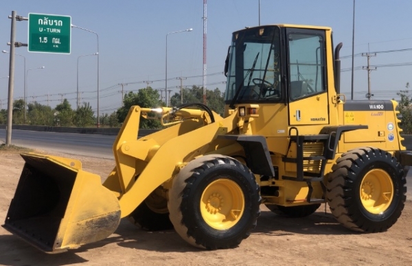 ขายรถตักล้อยาง KOMATSU WA100-3 นำเข้าเองจากญี่ปุ่น สภาพสวยพร้อมใช้ มีVDOการทำงานครับ