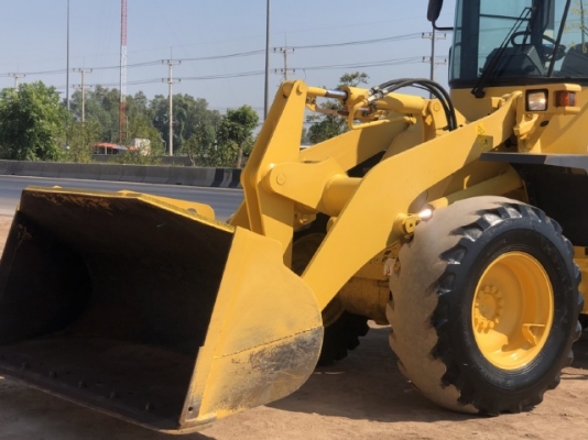 ขายรถตักล้อยาง KOMATSU WA100-3 นำเข้าเองจากญี่ปุ่น สภาพสวยพร้อมใช้ มีVDOการทำงานครับ