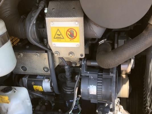 ขายรถตักล้อยาง KOMATSU WA100-3 นำเข้าเองจากญี่ปุ่น สภาพสวยพร้อมใช้ มีVDOการทำงานครับ