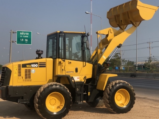 ขายรถตักล้อยาง KOMATSU WA100-5 นำเข้าเองจากญี่ปุ่น สภาพสวยพร้อมใช้ มีVDOการทำงานครับ