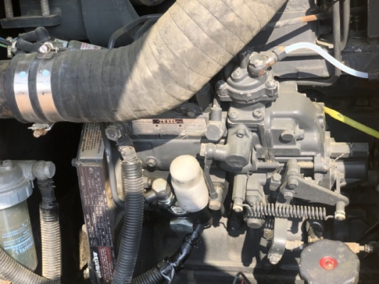 ขายรถตักล้อยาง KOMATSU WA100-5 นำเข้าเองจากญี่ปุ่น สภาพสวยพร้อมใช้ มีVDOการทำงานครับ