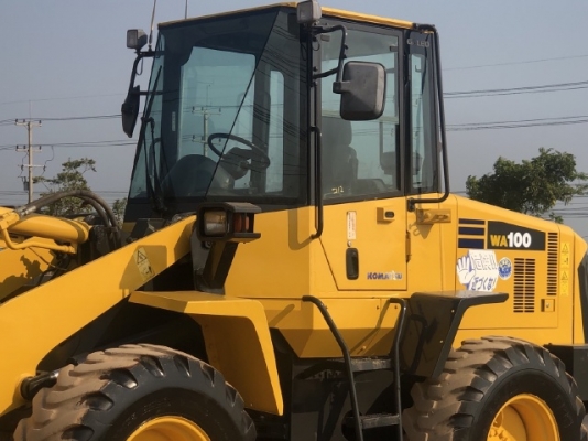 ขายรถตักล้อยาง KOMATSU WA100-5 นำเข้าเองจากญี่ปุ่น สภาพสวยพร้อมใช้ มีVDOการทำงานครับ