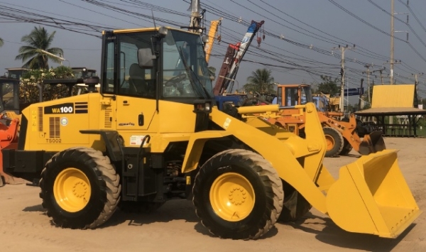 ขายรถตักล้อยาง KOMATSU WA100-5 นำเข้าเองจากญี่ปุ่น สภาพสวยพร้อมใช้ มีVDOการทำงานครับ