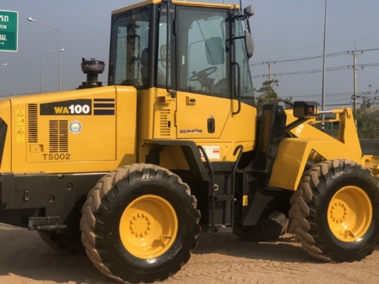 ขายรถตักล้อยาง KOMATSU WA100-5 นำเข้าเองจากญี่ปุ่น สภาพสวยพร้อมใช้ มีVDOการทำงานครับ