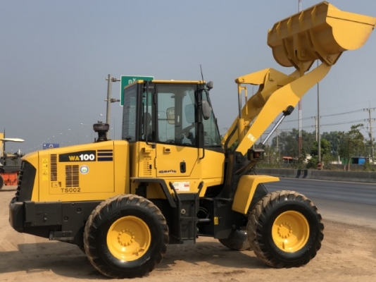 ขายรถตักล้อยาง KOMATSU WA100-5 นำเข้าเองจากญี่ปุ่น สภาพสวยพร้อมใช้ มีVDOการทำงานครับ