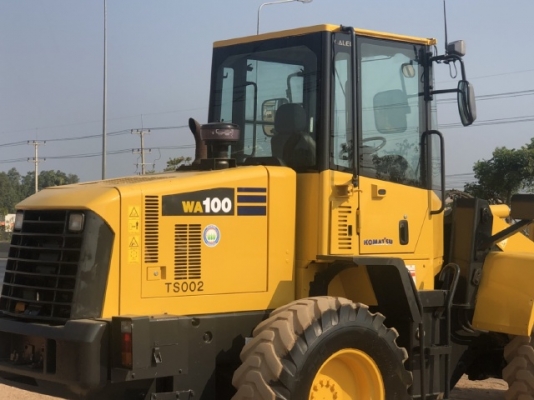 ขายรถตักล้อยาง KOMATSU WA100-5 นำเข้าเองจากญี่ปุ่น สภาพสวยพร้อมใช้ มีVDOการทำงานครับ