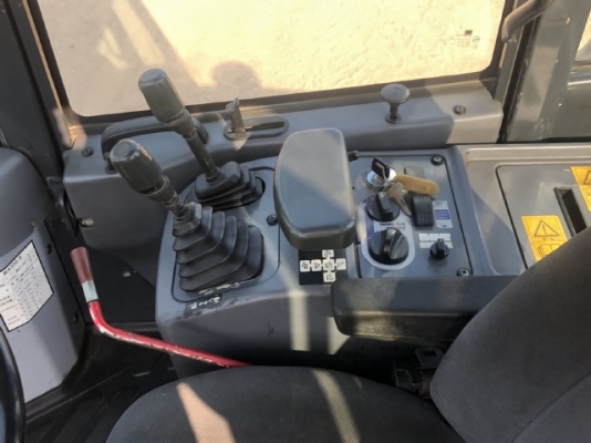 ขายรถตักล้อยาง KOMATSU WA100-5 นำเข้าเองจากญี่ปุ่น สภาพสวยพร้อมใช้ มีVDOการทำงานครับ