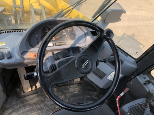 ขายรถตักล้อยาง KOMATSU WA100-5 นำเข้าเองจากญี่ปุ่น สภาพสวยพร้อมใช้ มีVDOการทำงานครับ