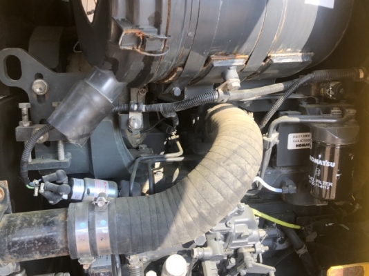 ขายรถตักล้อยาง KOMATSU WA100-5 นำเข้าเองจากญี่ปุ่น สภาพสวยพร้อมใช้ มีVDOการทำงานครับ