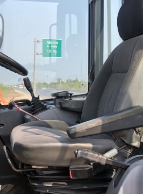 ขายรถตักล้อยาง KOMATSU WA100-5 นำเข้าเองจากญี่ปุ่น สภาพสวยพร้อมใช้ มีVDOการทำงานครับ