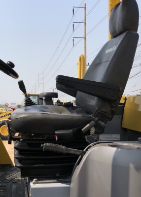 ขายรถตักล้อยาง KOMATSU WA100-6 ปี 2013 (3,XXX ชั่วโมง) นำเข้าเองจากญี่ปุ่น สภาพสวยพร้อมใช้ มีVDOการทำงานครับ