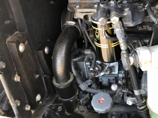 ขายรถตักล้อยาง KOMATSU WA100-6 ปี 2013 (3,XXX ชั่วโมง) นำเข้าเองจากญี่ปุ่น สภาพสวยพร้อมใช้ มีVDOการทำงานครับ