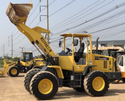 ขายรถตักล้อยาง KOMATSU WA100-6 ปี 2013 (3,XXX ชั่วโมง) นำเข้าเองจากญี่ปุ่น สภาพสวยพร้อมใช้ มีVDOการทำงานครับ