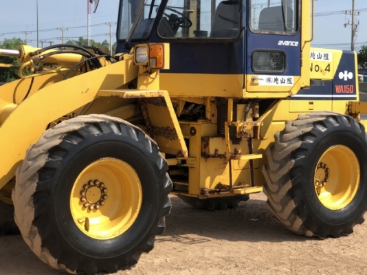 ขายรถตักล้อยาง KOMATSU WA150-1 นำเข้าเองจากญี่ปุ่น สภาพสวยพร้อมใช้ มีVDOการทำงานครับ