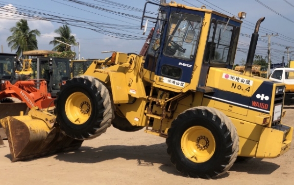 ขายรถตักล้อยาง KOMATSU WA150-1 นำเข้าเองจากญี่ปุ่น สภาพสวยพร้อมใช้ มีVDOการทำงานครับ