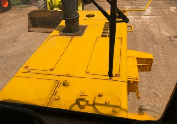 ขายรถตักล้อยาง KOMATSU WA200-1 นำเข้าเองจากญี่ปุ่น สภาพสวยพร้อมใช้ มีVDOการทำงานครับ