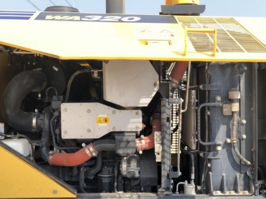 ขายรถตักล้อยาง KOMATSU WA320-7 ปี 2015 นำเข้าเองจากญี่ปุ่น สภาพสวยพร้อมใช้ มีVDOการทำงานครับ