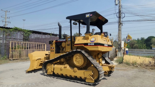 Caterpillar D4H/ สวยเต็มเก็บทุกจุดให้แล้ว พร้อมใช้งานได้เลย