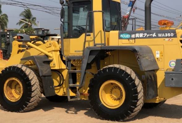 ขายรถตักล้อยาง KOMATSU WA350-3 นำเข้าเองจากญี่ปุ่น สภาพสวยพร้อมใช้งาน มีVDOการทำงานครับ