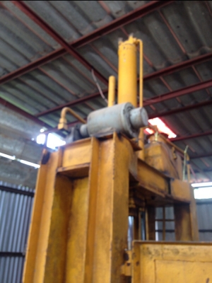 ขายเครื่องอัดขวด อัดพลาสติก