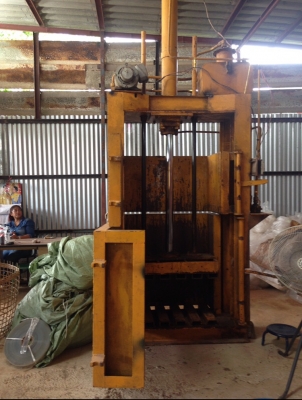 ขายเครื่องอัดขวด อัดพลาสติก