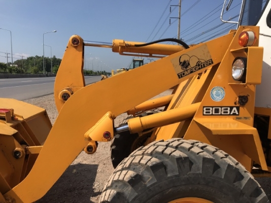 ขายรถตักล้อยาง TCM 808A (เทียบเท่า WA30) นำเข้าเองจากญี่ปุ่น สภาพสวยพร้อมใช้งาน