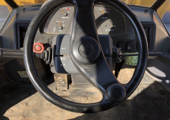 ขายรถตักล้อยาง TCM L13 แขนยาวพิเศษ นำเข้าเองจากญี่ปุ่น สภาพสวยพร้อมใช้ มีVDOการทำงานครับ