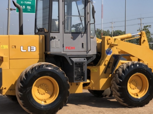 ขายรถตักล้อยาง TCM L13 แขนยาวพิเศษ นำเข้าเองจากญี่ปุ่น สภาพสวยพร้อมใช้ มีVDOการทำงานครับ