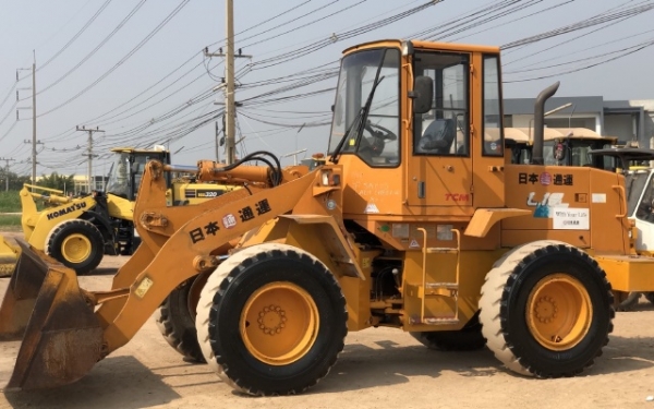 ขายรถตักล้อยาง TCM L16 นำเข้าเองจากญี่ปุ่น สภาพสวยพร้อมใช้ มีVDOการทำงานครับ