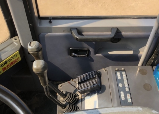 ขายรถตักล้อยาง TCM L16 นำเข้าเองจากญี่ปุ่น สภาพสวยพร้อมใช้ มีVDOการทำงานครับ ขายรถตักล้อยาง TCM L16 นำเข้าเองจากญี่ปุ่น สภาพสวยพร้อมใช้ มีVDOการทำงานครับ