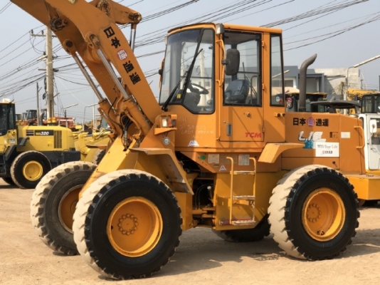 ขายรถตักล้อยาง TCM L16 นำเข้าเองจากญี่ปุ่น สภาพสวยพร้อมใช้ มีVDOการทำงานครับ ขายรถตักล้อยาง TCM L16 นำเข้าเองจากญี่ปุ่น สภาพสวยพร้อมใช้ มีVDOการทำงานครับ